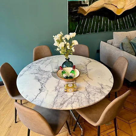 Design-apartment Benedict Luxus, Stil & Workspace Apartman
