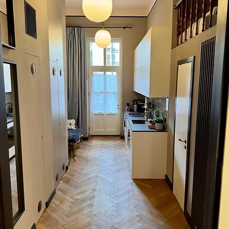 아파트 Design-apartment Benedict Luxus, Stil & Workspace