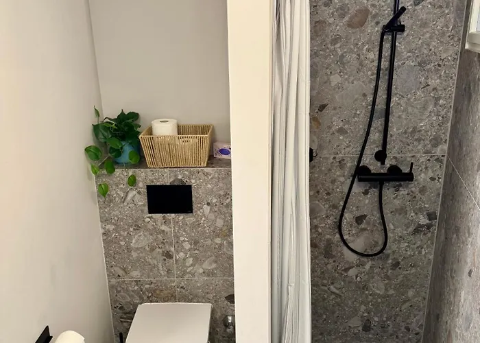 Design-apartment Benedict Luxus, Stil & Workspace *