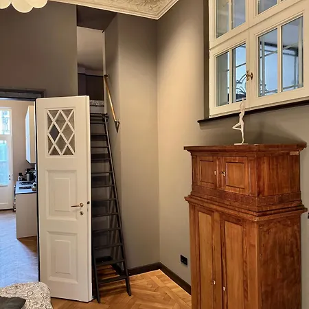 Design-apartment Benedict Luxus, Stil & Workspace *